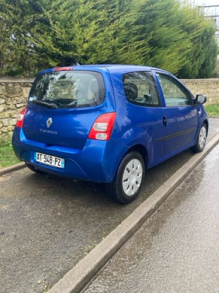 Renault Twingo II (2) 1.2 LEV 16V 75 EXPRESSION ECO2