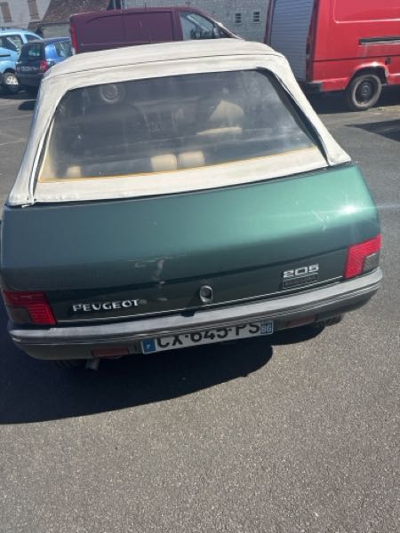 Peugeot 205 Peugeot 205 1l6 90cv Rolland garros édition French open