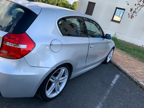 Bmw Serie 1 (E81) 123D 204 SPORT DESIGN 3P