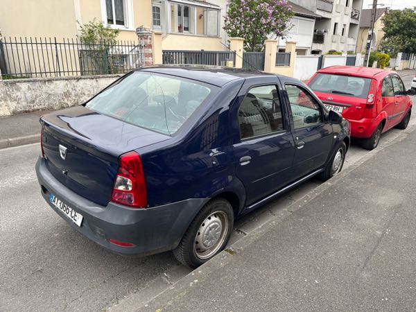Dacia Logan (2) 1.2 75 GPL BLACKLINE
