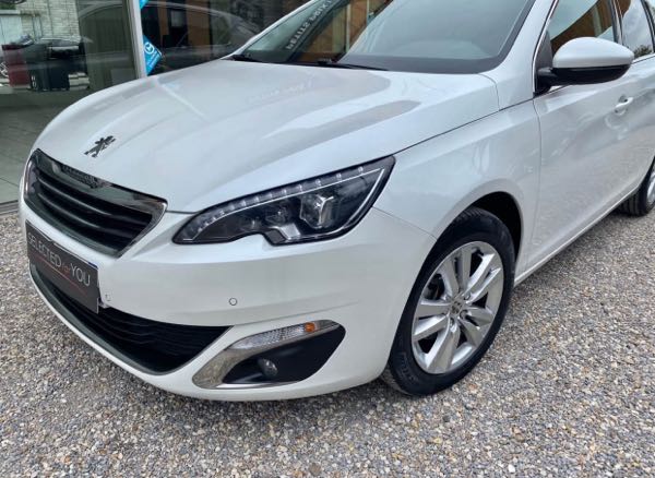 Peugeot 308 III 1.2 PURETECH 130 S&amp;S ALLURE