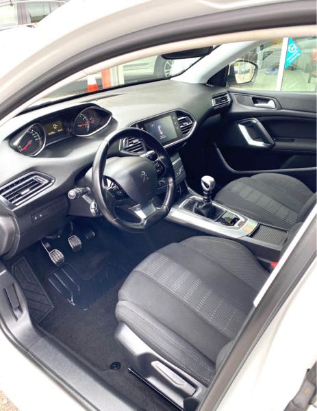 Peugeot 308 III 1.2 PURETECH 130 S&amp;S ALLURE