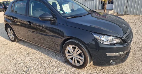 Peugeot 308 ph2 BVA 1.6L HDI 120CH PACK ALLURE 2017. DISTRI NEUVE