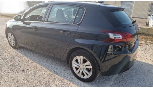 Peugeot 308 ph2 BVA 1.6L HDI 120CH PACK ALLURE 2017. DISTRI NEUVE