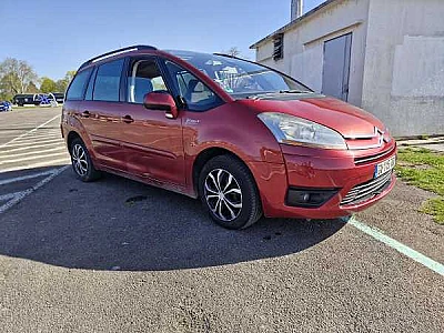 Citroen C4 bonjour je vends ma Citroën C4 Picasso de 7 places