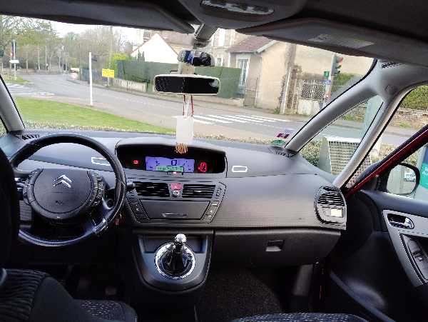 Citroen C4 bonjour je vends ma Citroën C4 Picasso de 7 places