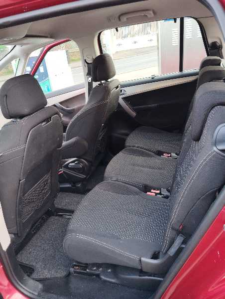 Citroen C4 bonjour je vends ma Citroën C4 Picasso de 7 places