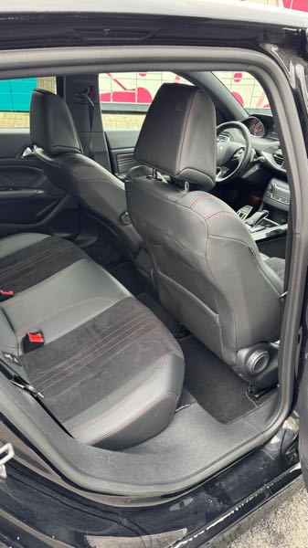 Peugeot 308 II (2) 2.0 BLUEHDI 180 S&amp;S GT EAT8