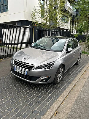 Peugeot 308 II 1.2 E-THP 130 FELINE