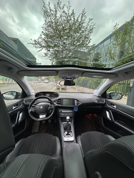 Peugeot 308 II 1.2 E-THP 130 FELINE