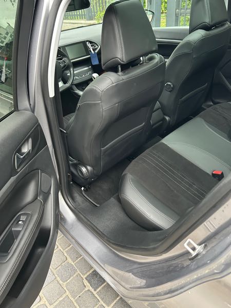 Peugeot 308 II 1.2 E-THP 130 FELINE