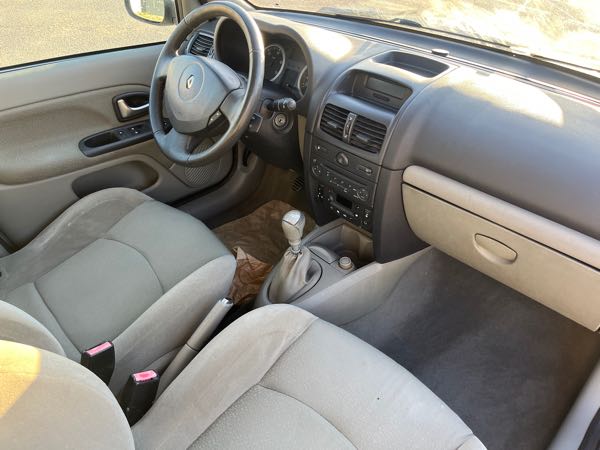 Renault Clio RENAULT CLIO II