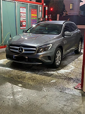 Mercedes-Benz Gla 220 D FASCINATION 4MATIC 7G-DCT