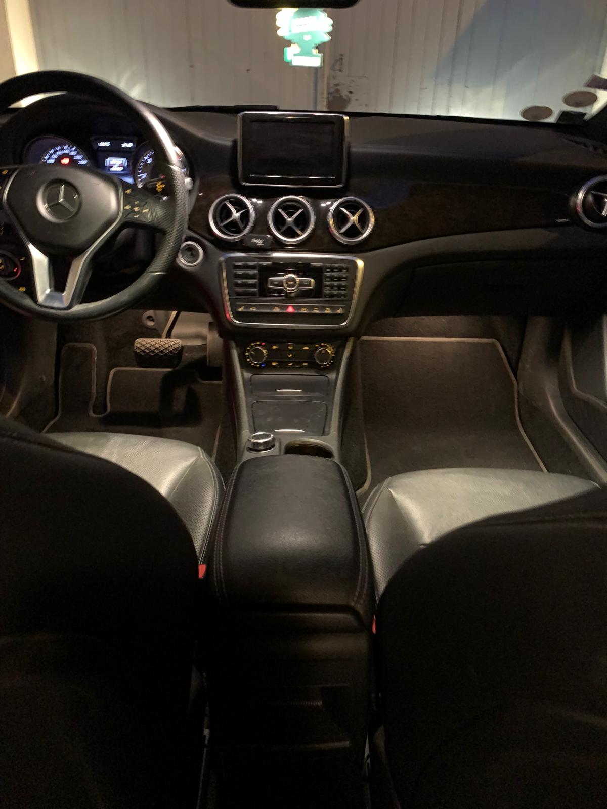 Mercedes-Benz Gla 220 D FASCINATION 4MATIC 7G-DCT