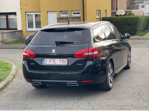 Peugeot 308 II (2) SW 1.5 BLUEHDI 130 S&amp;S 7CV GT LINE EAT8