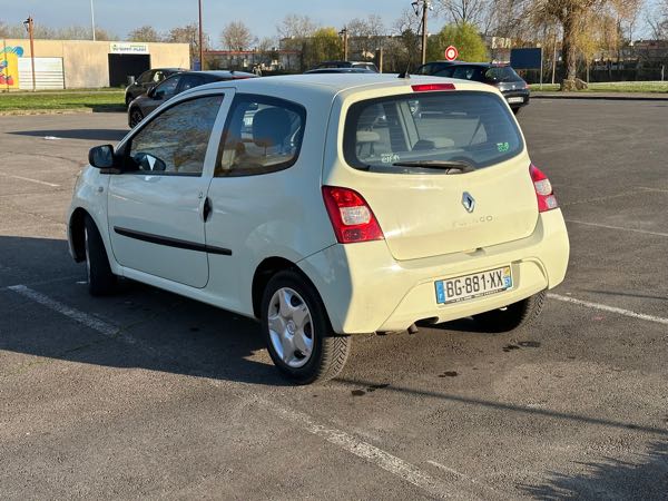 Renault Twingo II (2) 1.2 LEV 75 AUTHENTIQUE ECO2