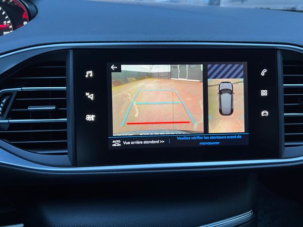 Peugeot 308 II (2) 1.5 BLUEHDI 130 S&amp;S 7CV TECH EDITION EAT8