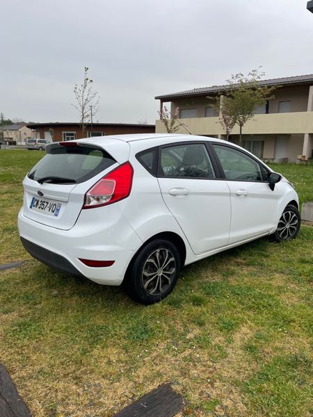 Ford Fiesta V (2) 1.5 TDCI 95 ECONETIC S&amp;S BUSINESS 5P