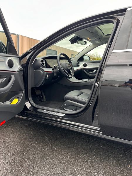 Mercedes-Benz Classe E V (2) 220 D AVANTGARDE LINE 9G-TRONIC