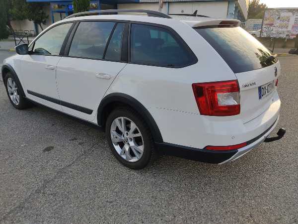 Skoda Octavia III (2) COMBI 2.0 TDI 184 4X4 RS DSG7