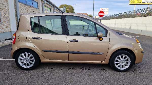 Renault Modus 1.6 16S LUXE PRIVILEGE