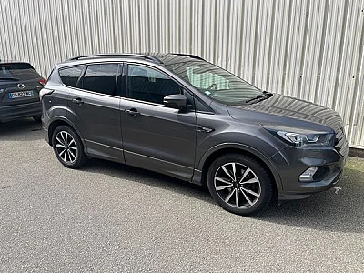 Ford Kuga II (2) 2.0 TDCI 150 ST LINE BLACK &amp; SILVER