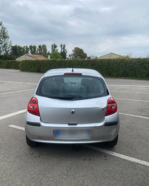 Renault Clio III (2) 1.5 DCI 85 115G EXCEPTION 5P