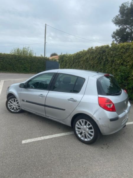 Renault Clio III (2) 1.5 DCI 85 115G EXCEPTION 5P
