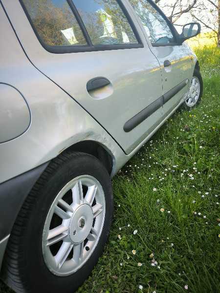 Renault Clio II 1.6 INITIALE 5P