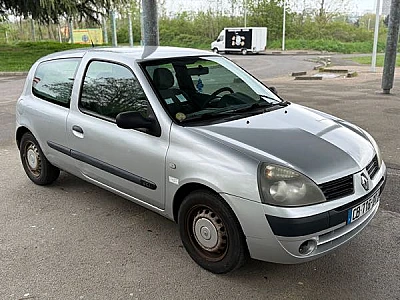 Renault Clio III 1.5 DCI 85 AUTHENTIQUE 3P