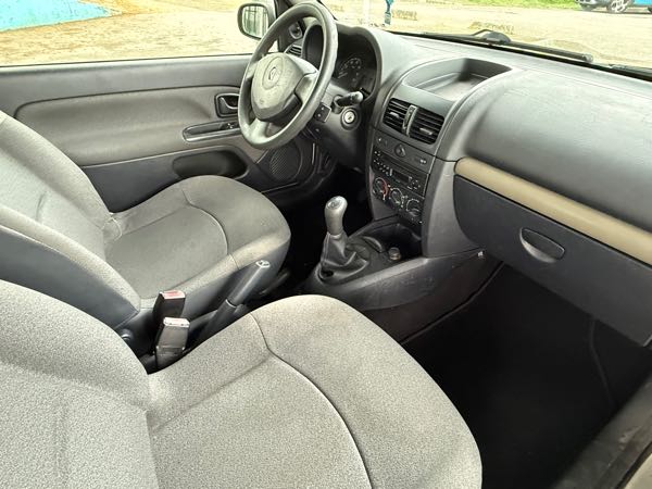 Renault Clio III 1.5 DCI 85 AUTHENTIQUE 3P