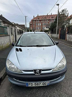 Peugeot 206 (2) 1.4 75 GENERATION 5P