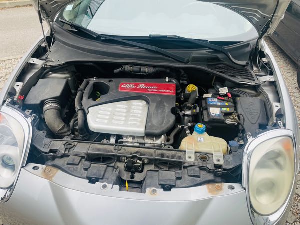 Alfa Romeo Mito ALFA ROMEO MITO 1.4 TB FULL TUBE VOITURE BIEN ENTRETENUE