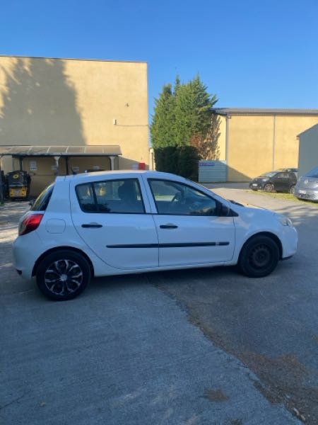 Renault Clio IV (2) 1.5 DCI 75 BUSINESS
