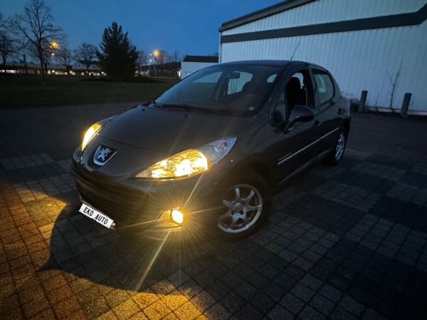 Peugeot 207+ Peugeot 207+ 1.4hdi75