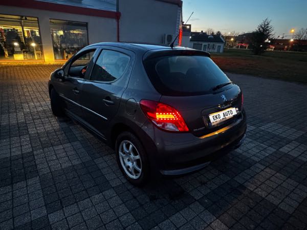 Peugeot 207+ Peugeot 207+ 1.4hdi75