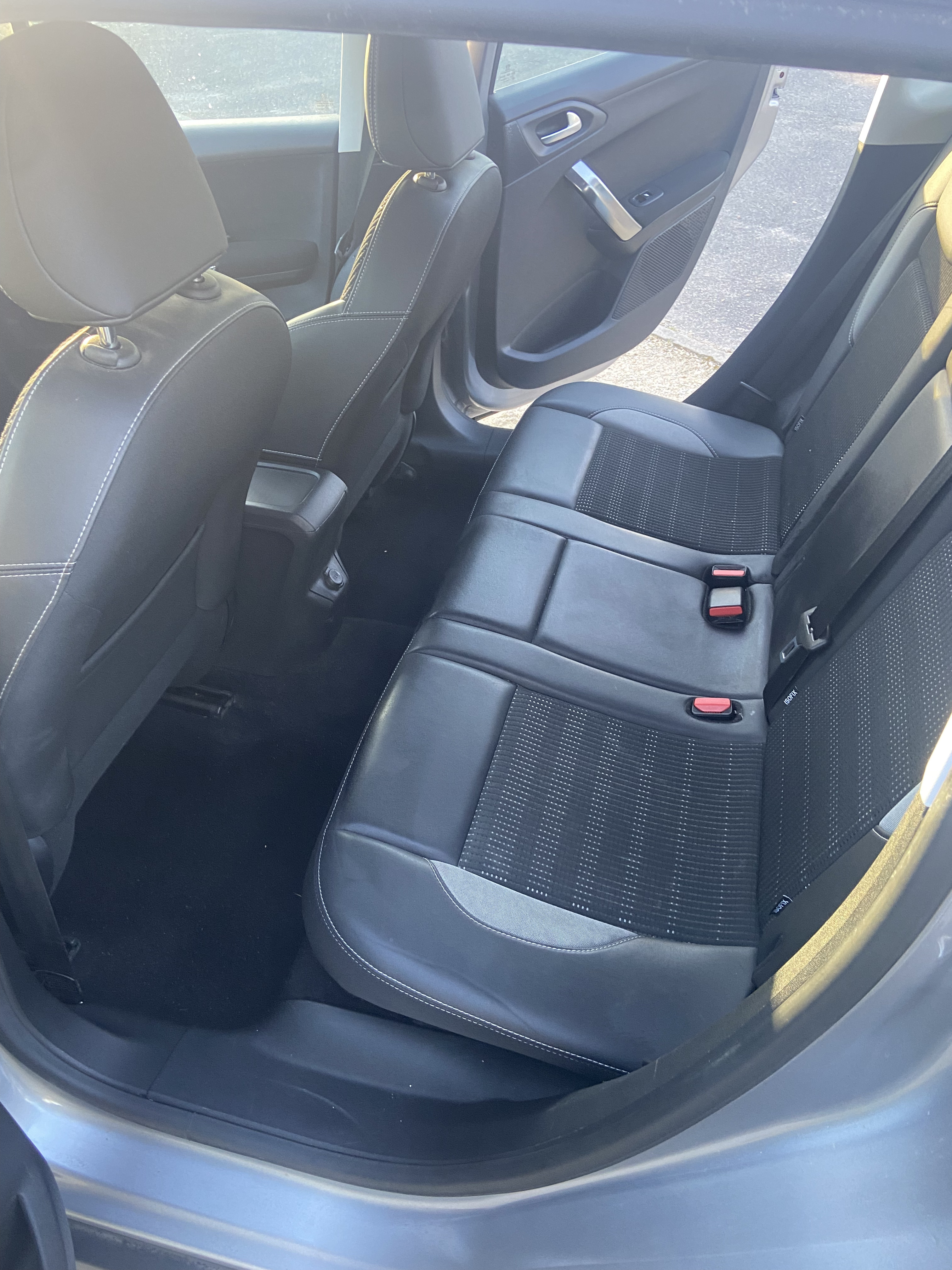 Peugeot 2008 (2) 1.2 PURETECH 110 5CV S&amp;S ALLURE