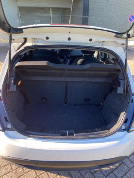 Lancia Ypsilon 12M garantie/Lanci Ypsilon/2011/118300/0.9TwinTurbo/€5/AC