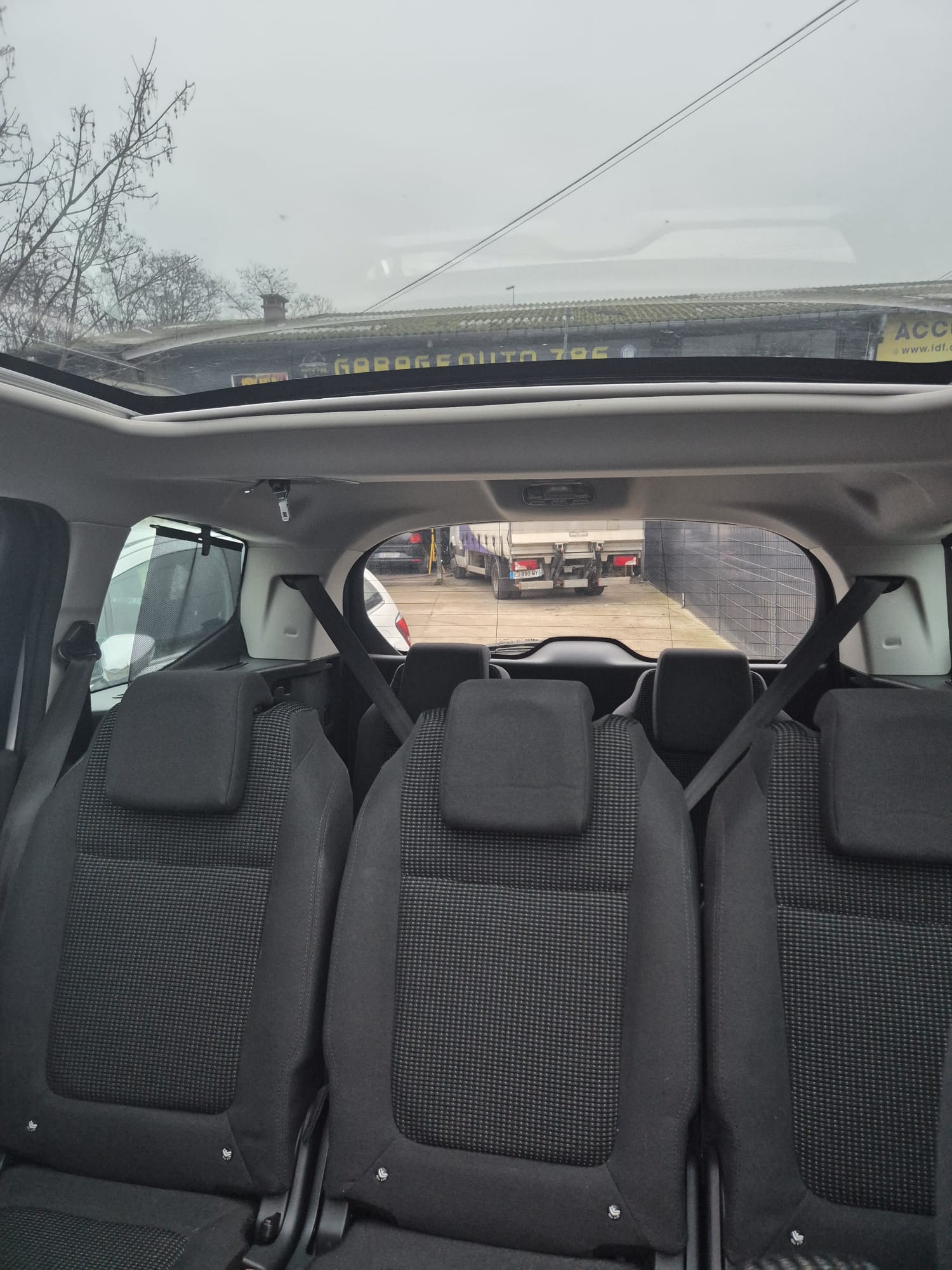 Peugeot 5008 1.6 E-HDI 115 FAP ALLURE BMP6 7PL