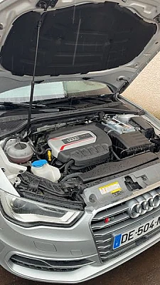 Audi S3 III 2.0 TFSI 300 S TRONIC