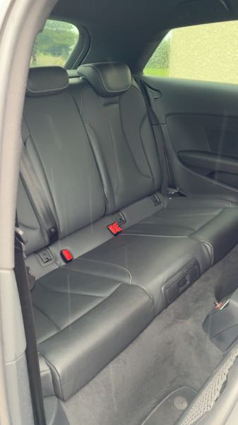 Audi S3 III 2.0 TFSI 300 S TRONIC