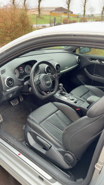 Audi S3 III 2.0 TFSI 300 S TRONIC