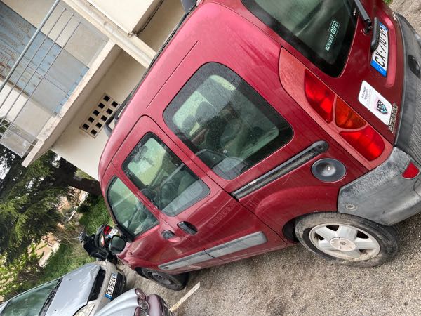 Renault Kangoo (2) 1.5 DCI 65 AIR TOIT OUVRANT