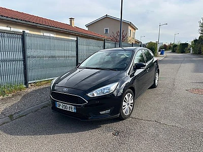 Ford Focus III (2) 1.5 TDCI 120 S&amp;S BUSINESS NAV 5P