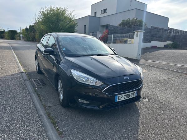 Ford Focus III (2) 1.5 TDCI 120 S&amp;S BUSINESS NAV 5P