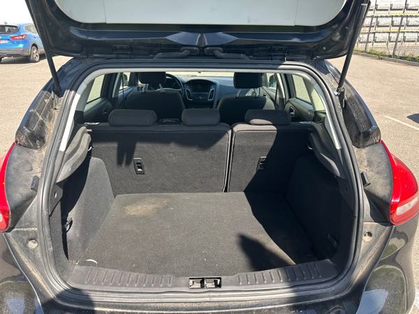 Ford Focus III (2) 1.5 TDCI 120 S&amp;S BUSINESS NAV 5P