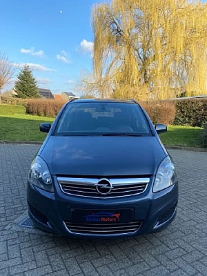 Opel Zafira Opel Zafira/2011/191000/1.6i/€5/DISTRIBUTIE OK