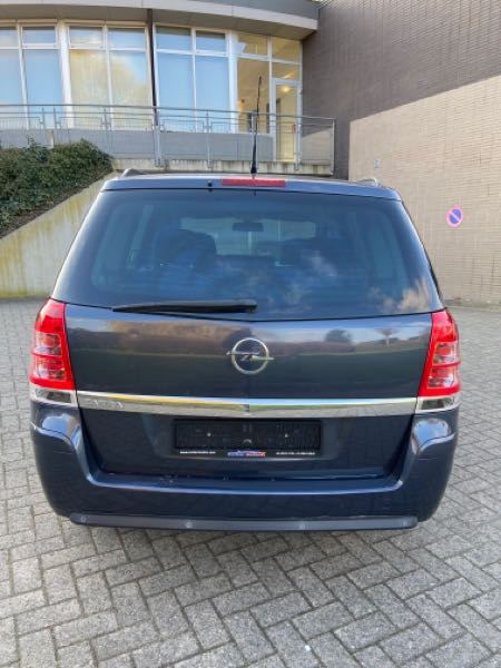 Opel Zafira Opel Zafira/2011/191000/1.6i/€5/DISTRIBUTIE OK