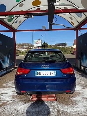 Audi A1 1.6 TDI 90 AMBIENTE