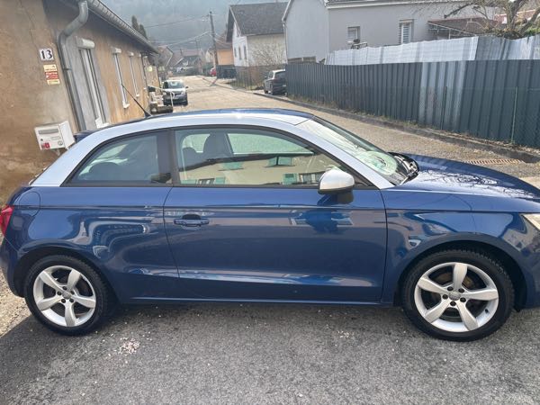 Audi A1 1.6 TDI 90 AMBIENTE
